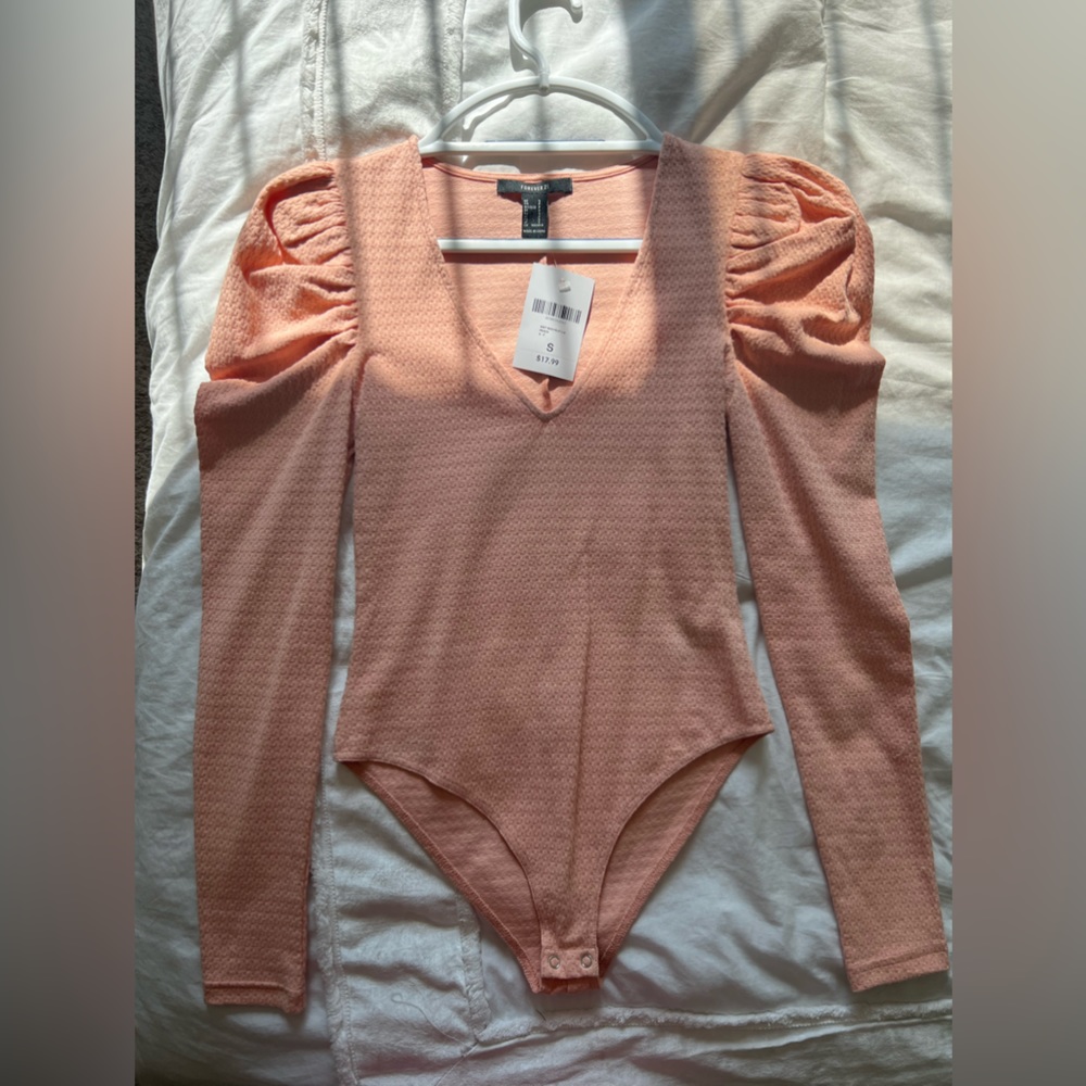NWT Peach knit body suit